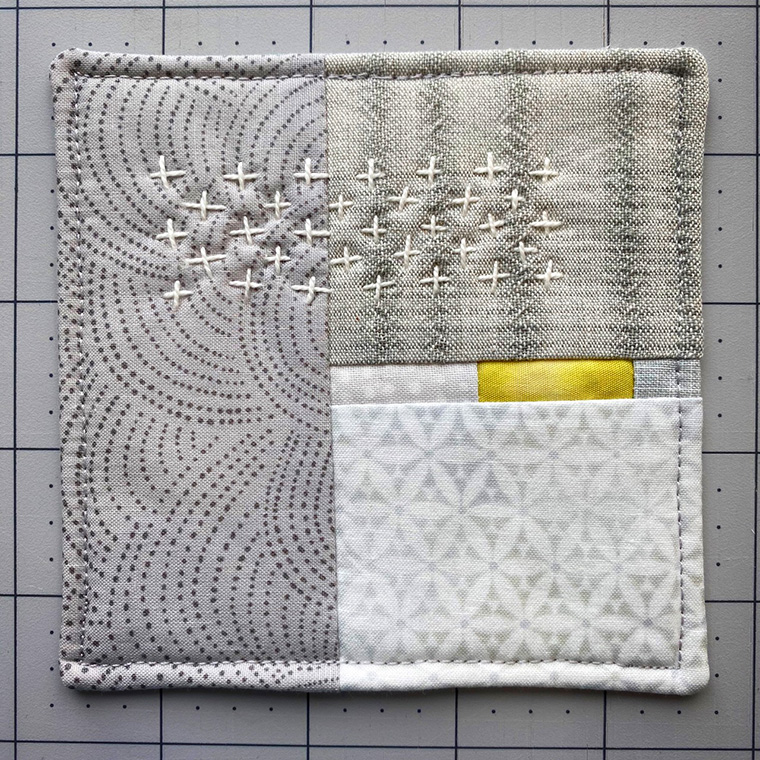 *FULL* -- Online Mini Mid-Mod Quilts workshop