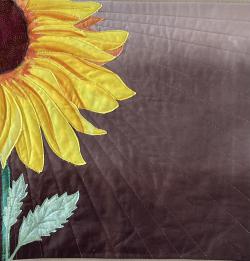 Sunflower Mini-Quilt Online Auction: A Fundraiser for Ukraine